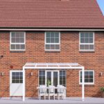 4m x 2.5m Traffic White Glass Veranda